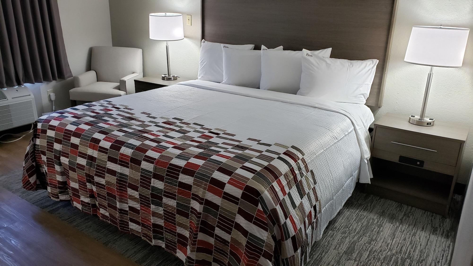 Red Roof Inn & Suites Vicksburg Bagian luar foto